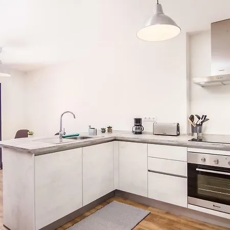 Endless Blue House *