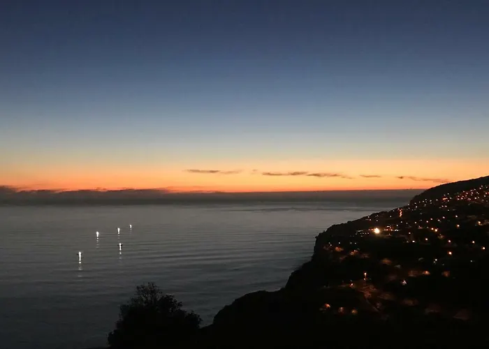 Endless Blue House بيت للعطل