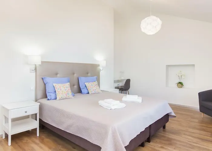 Endless Blue House بيت للعطل أركو دا كالهيتا