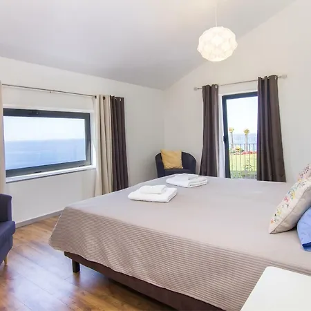 Endless Blue House *