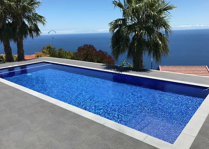 Endless Blue House Arco da Calheta (Madeira)