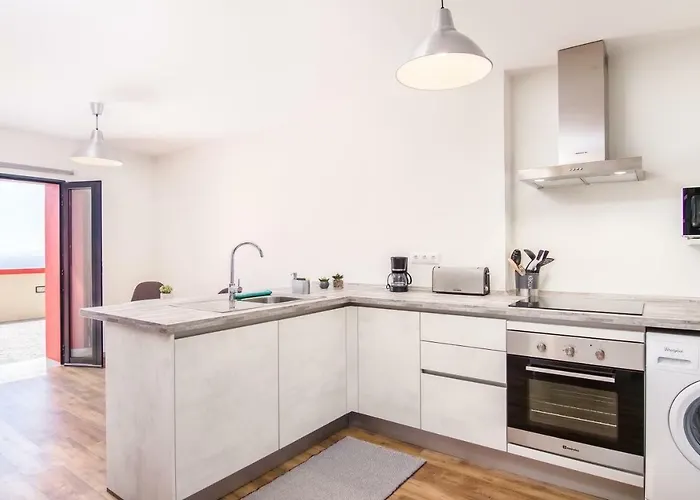 Endless Blue House *